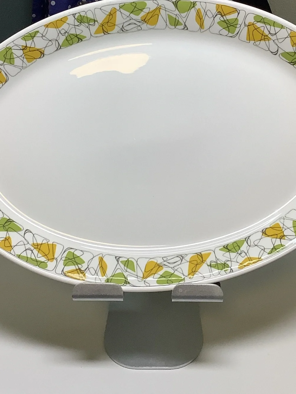 Syracuse Carefree China ACCENT Platter 12 1/2” L